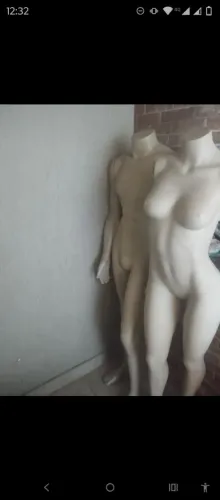 Manequins
