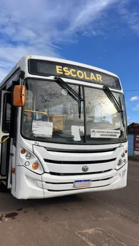 Ônibus Volkswagen 17230 ano 2010 motor MWM