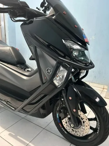 Protetor de Carenagem + Suporte para Baú Nmax 160