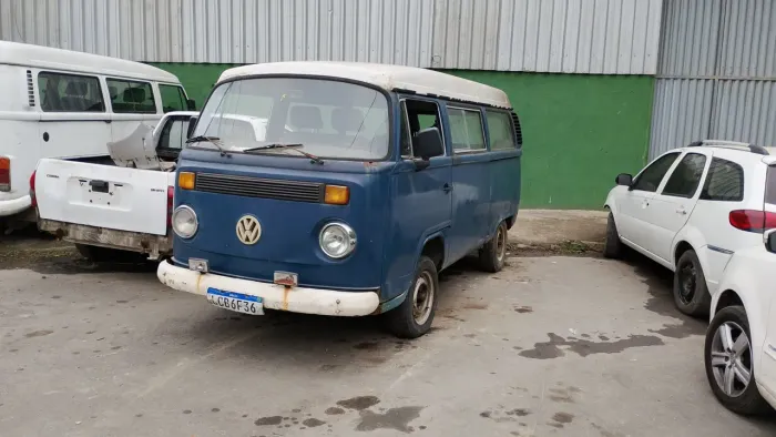 Volkswagen Kombi Standard/ Luxo/ Serie Prata 1998