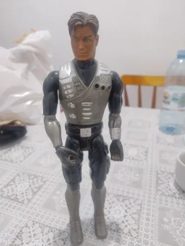 Boneco MAX STEEL MATEL articulado