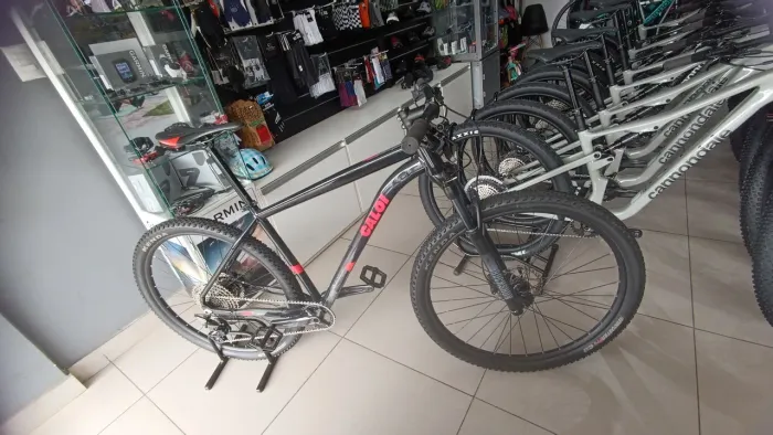 Bicicleta aro 29 Caloi Explorer Tam G