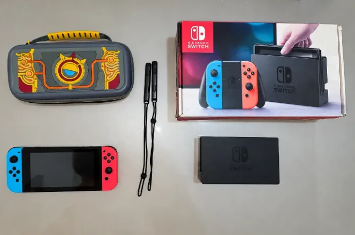 Nintendo Switch V1 Desbloqueado + MicroSD 256GB + Case Oficial Zelda (NY)