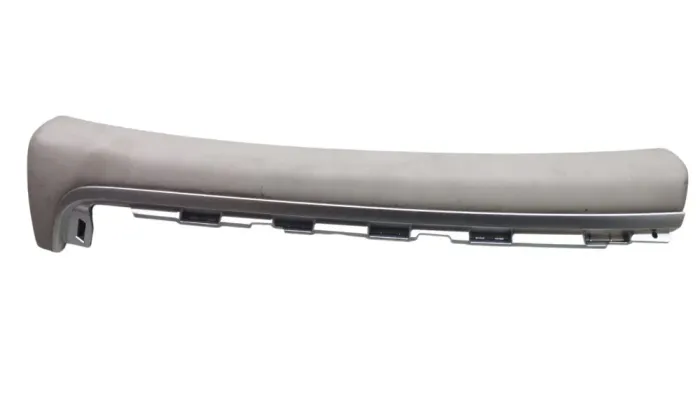 Moldura painel lado direito BYD song pro 2025