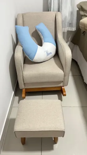 Cadeira de amamentação