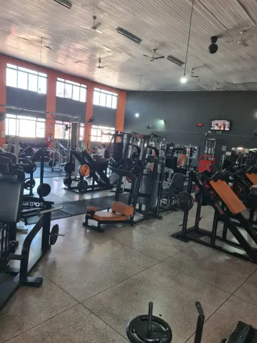OPORTUNIDADE - VENDA DE LOTE DE APARELHOS PARA ACADEMIA