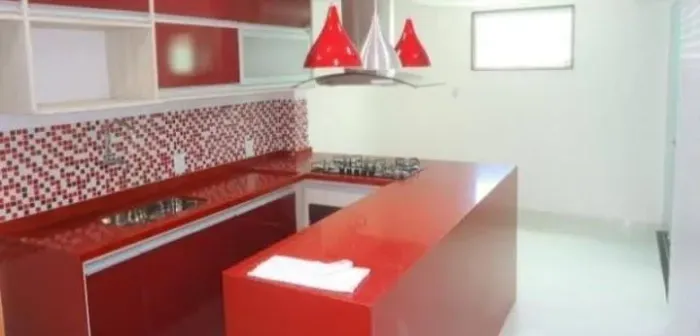 (PIAS E BANCADAS E ESCADAS MARMORE E GRANITO )