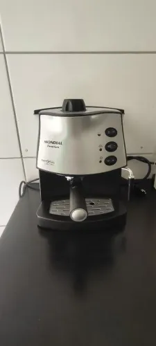 Cafeteira expresso mondial