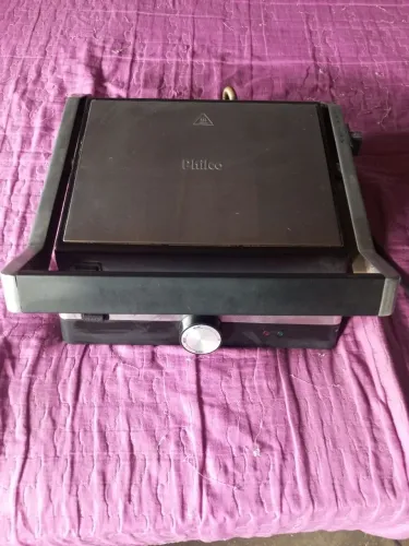 Sanduícheira Philco