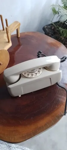 Telefone antigo