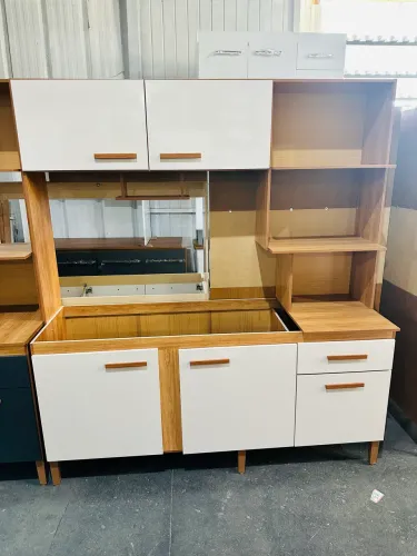 Cozinha compacta com espaço para micro / NOVO