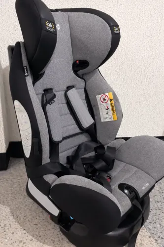 Cadeirinha/ Bebê Conforto  Multifix 