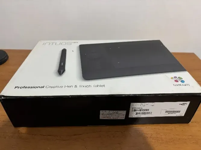 WACOM INTUOS PRO SMALL PTH-451 BLACK