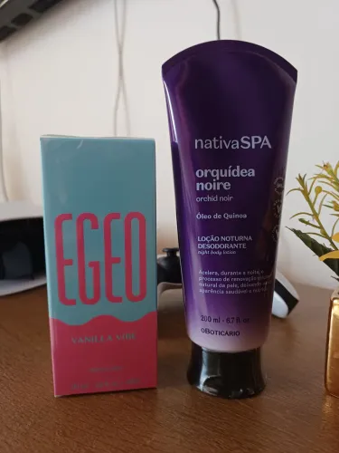 Combo de perfume egeo vanilla vibe e hidratante óleo de quinoa boticário lacrados