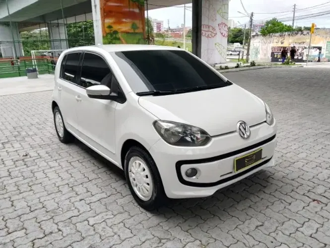 Volkswagen Up! Black/white/red 1.0 T. Flex 12V 5P 2015