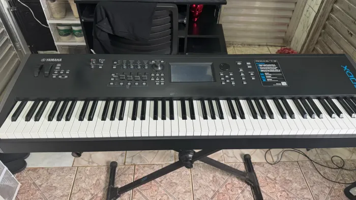 YAMAHA MODX 8