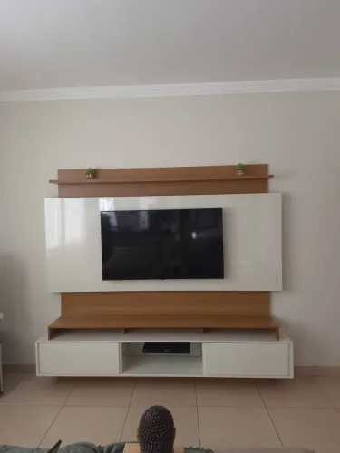 Painel de TV LUXO com LED