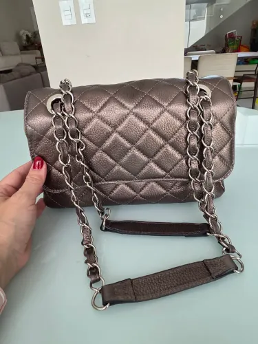 Bolsa Arezzo Metalizada