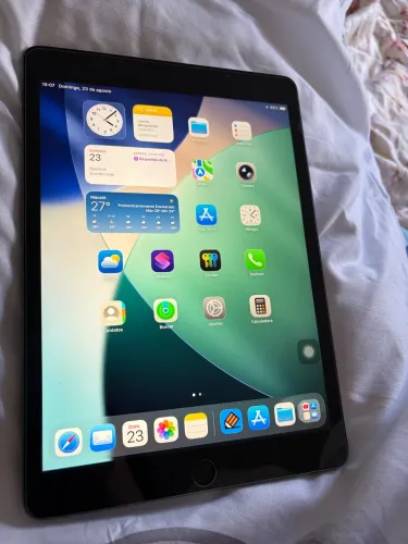 iPad 8 32GB original seminovo