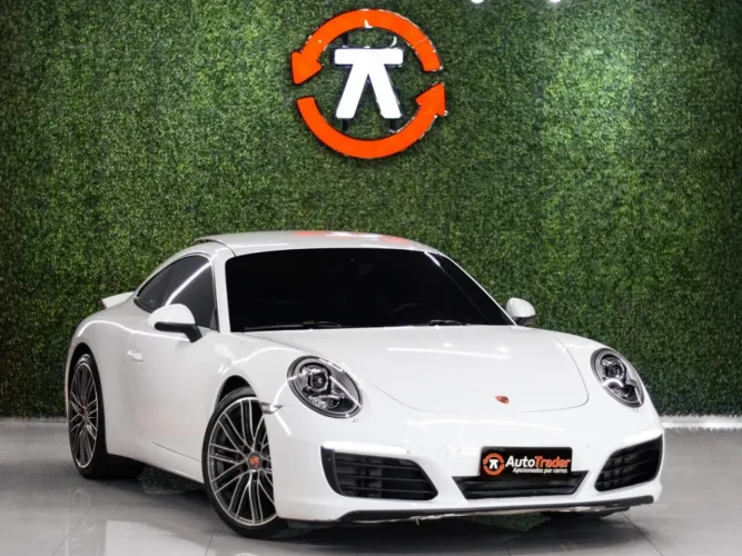 Porsche 911 Carrera 3.0 24V H6 PDK 2017