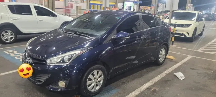 Hyundai HB20S C.style/c.plus1.6 Flex 16V Aut. 4P 2014