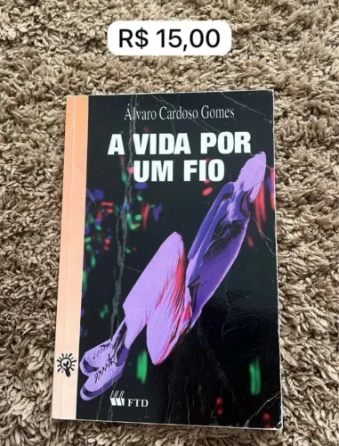 Livro "A vida por um fio"
