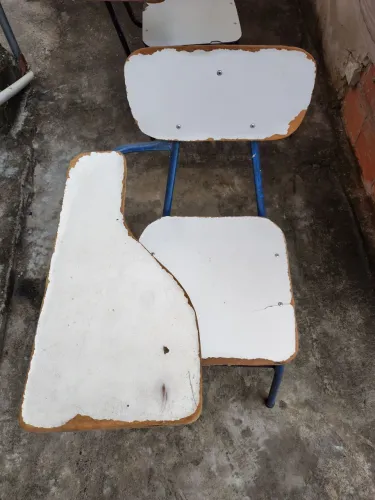 Cadeiras escolares ideais para reforço escolar