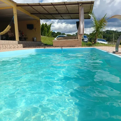 Chácara com 10.000 metros com piscina DF-190