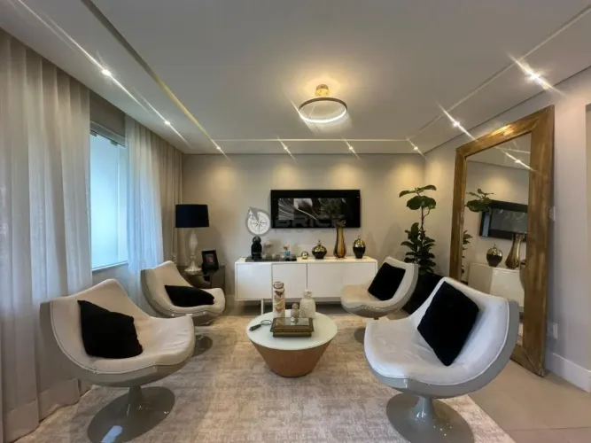 Casa em condomínio para venda ou locação com 2 quartos sendo 1 suíte, 146.19 m² na Tijuca