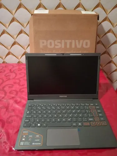 Vendo esse notebook semi novo 4 mês de uso