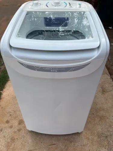 Vendo máquina de 8kg Electrolux