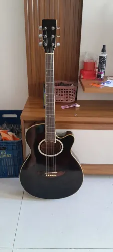 Violão tagima