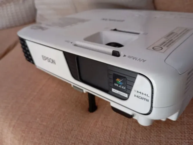 Projetor Epson U32 3200l HDMI 