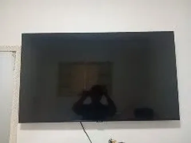 Tv Samsung 50 polegadas, cu 7700