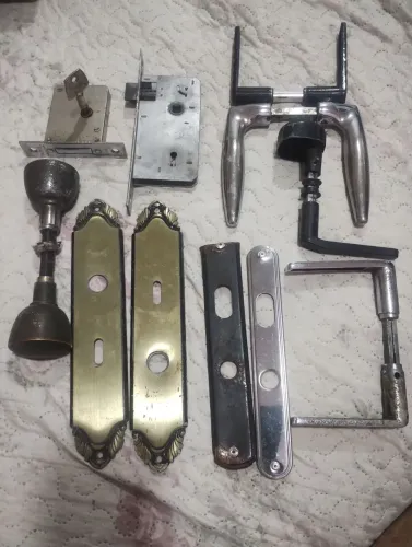5 MAÇANETAS, 1 FECHADURA PAPAIZ