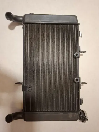 Radiador CB650F Novo 2017 com tampa