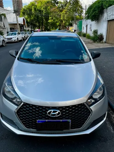 Hyundai HB20 Unique 1.0 Flex 12V Mec. 2019
