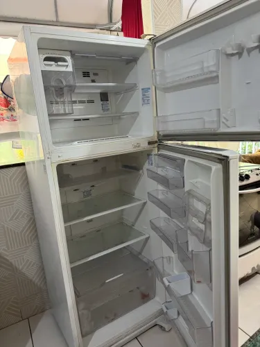 Geladeira Electrolux frost free