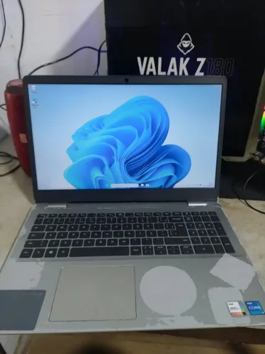 Notebook Dell Inspiron i5 1135G7 11th gen