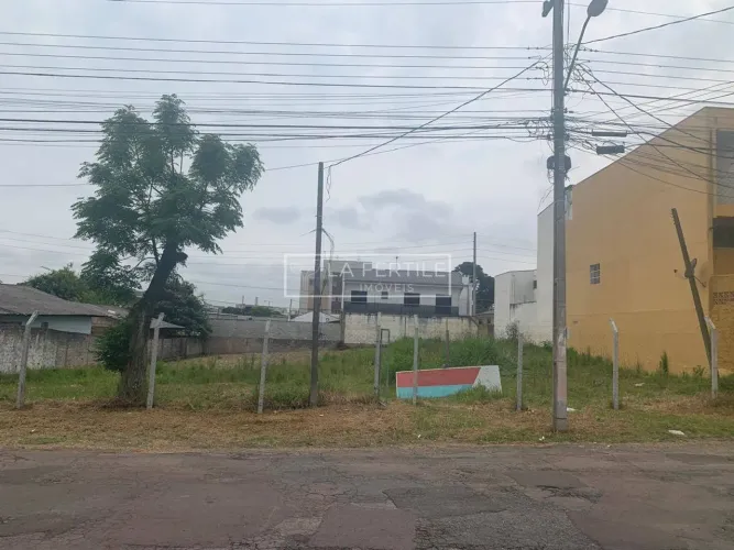 Lote/Terreno, 888M², à Venda por R$ 1.250.000,00 - Capão Raso, Curitiba (Pr)