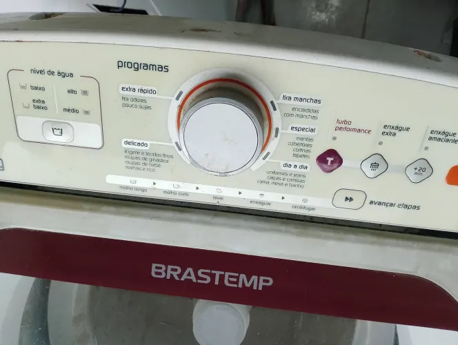 Lavadora de roupas 11 kilos Brastemp 