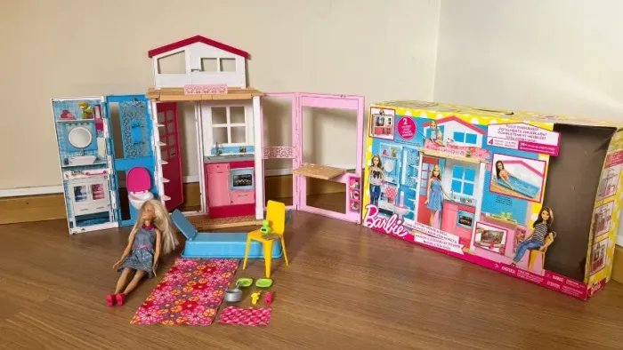 Casa Barbie Real com Boneca inclusa -Original Mattel