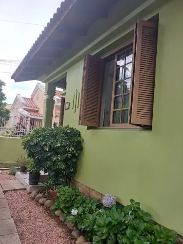 casa 3 dormitórios+ casa nos fundos de 1 dormitório