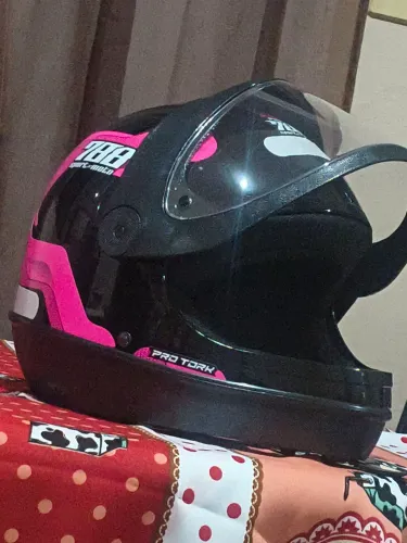 Capacete