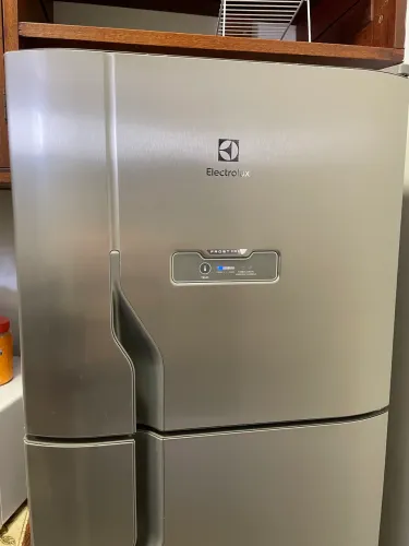 Geladeira Electrolux Frostfree Duplex 2 Portas DFX41 371 Litros Inox 220V usada
