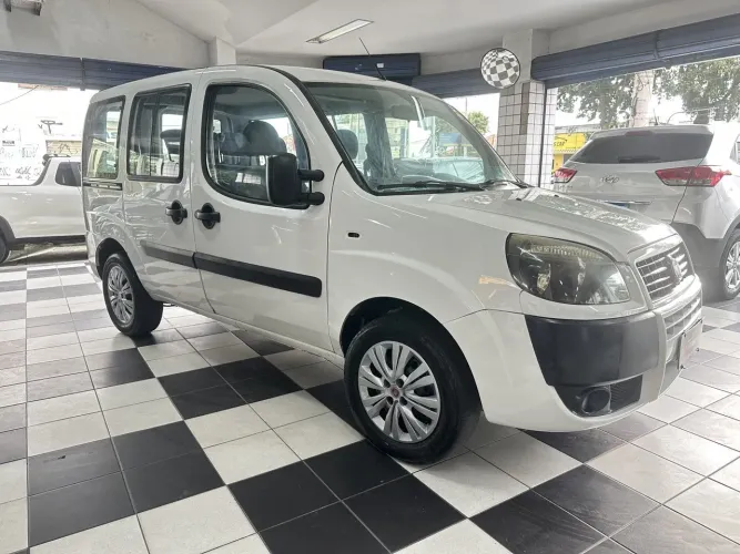 Fiat Doblo Essence 1.8 Flex 16V 5P 2020