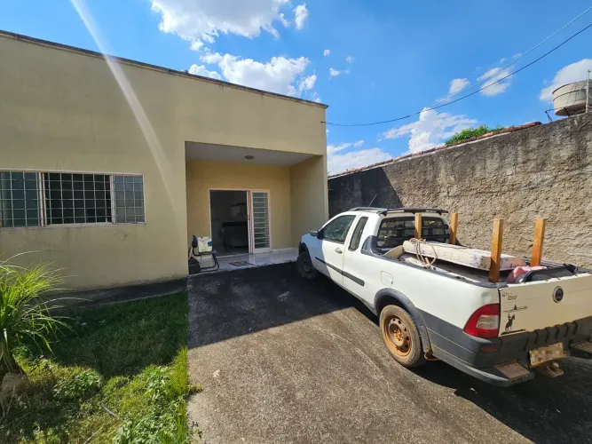 Imóvel para venda tem 181 metros quadrados com 2 quartos em Goiá 2 - Goiânia - GO