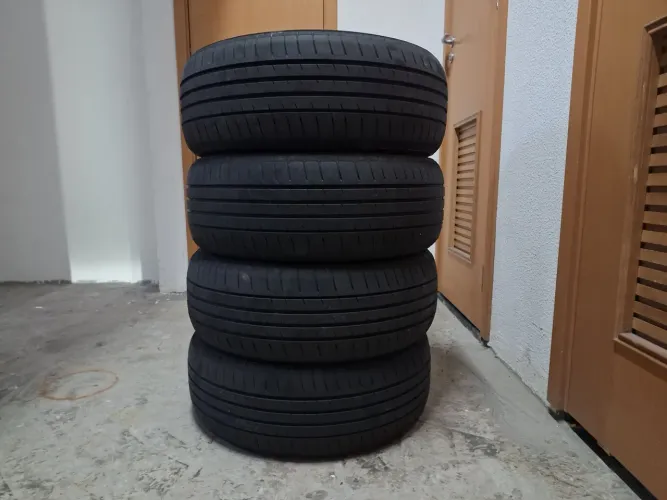 Jogo de Pneus Aro 15