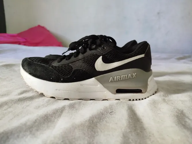 Tênis Nike Air Max - Air Systm - Original Preto e Branco - Tam. 37/38