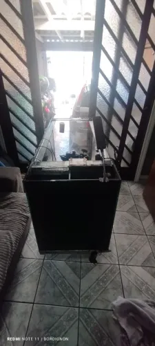 Vendo Aquário 300 litros